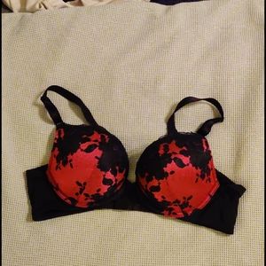 Sexy Torrid Push-up Plunge Bra 40B